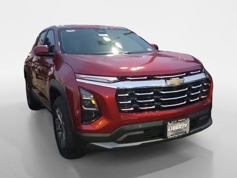 New 2026 Chevrolet Equinox LT w/ LPO, Floor Liner Package image 1