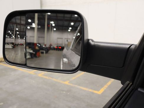 Used 2018 RAM 2500 Laramie w/ Sport Appearance Group image 43