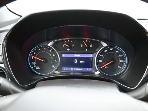 Used 2023 Chevrolet Equinox RS w/ RS Leather Package image 16