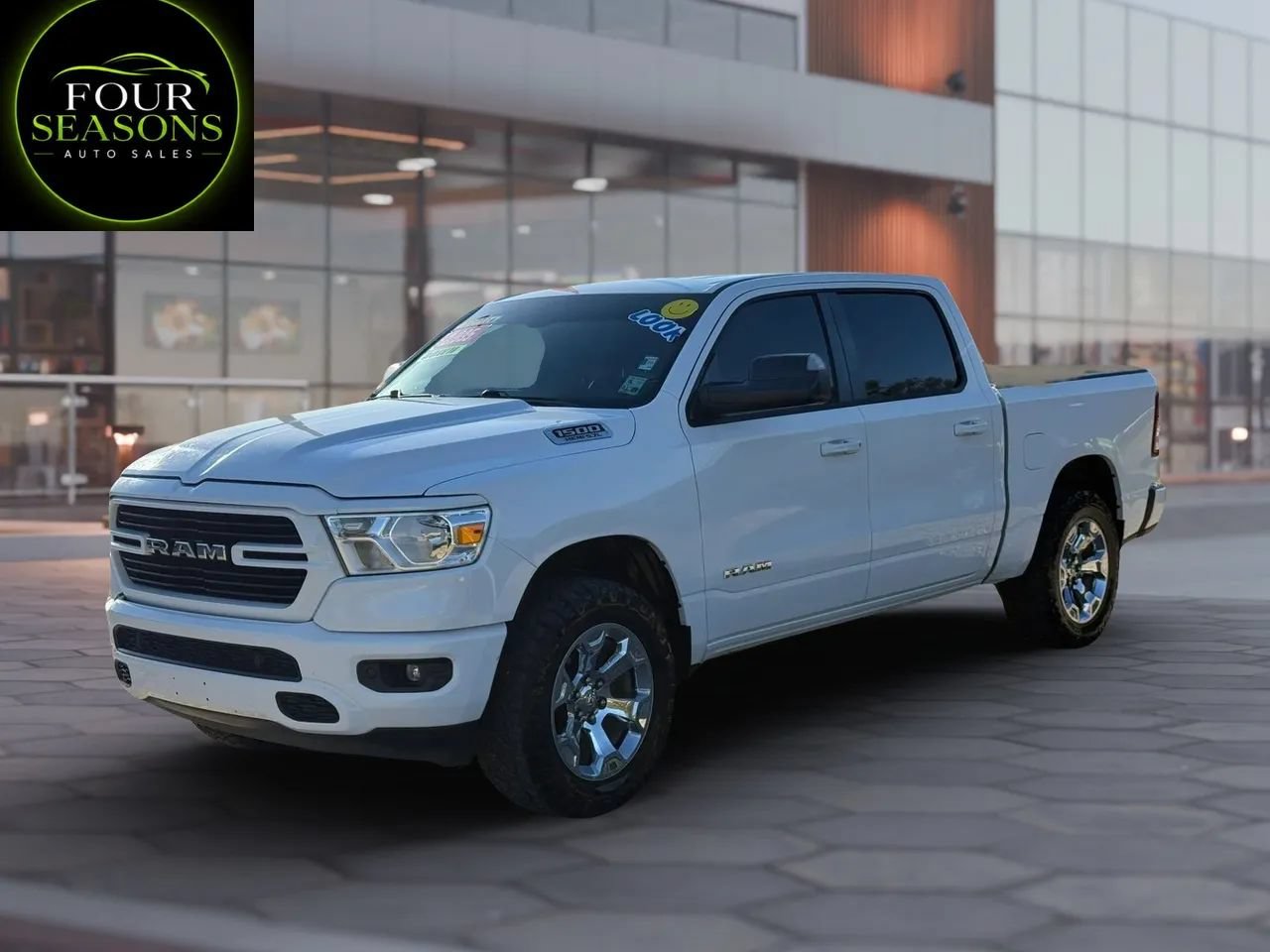 Used 2020 RAM 1500 Big Horn AWD/4WD image 1