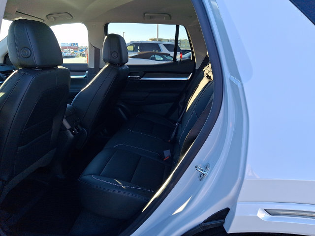 New 2027 GMC Terrain Denali w/ LPO, Floor Liner Package AWD/4WD image 7