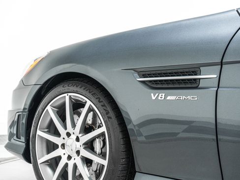 Used 2015 Mercedes-Benz SLK 55 AMG image 34