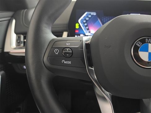 Used 2025 BMW X1 xDrive28i w/ Convenience Package image 20