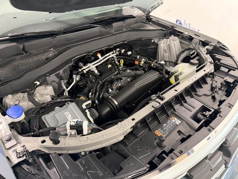 New 2026 Ford Explorer Active w/ Active Comfort Package image 31