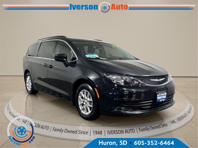 Used 2020 Chrysler Voyager Lxi