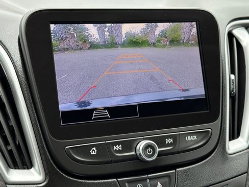 Used 2023 Chevrolet Malibu LT w/ Driver Confidence Package FWD image 17
