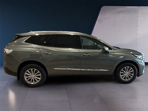 Used 2023 Buick Enclave Essence w/ Sound and Sites Package image 8