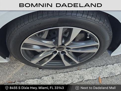 Used 2022 Audi A6 Premium Plus w/ Premium Plus Package image 10