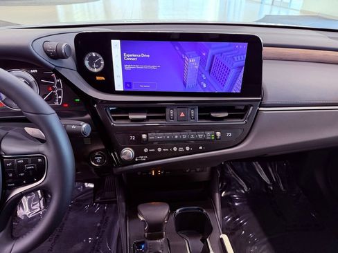 Certified 2025 Lexus ES 300h F Sport image 23