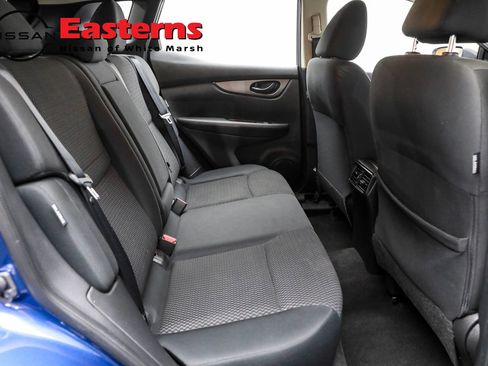 Used 2022 Nissan Rogue Sport S image 33