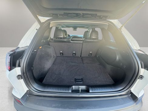 Used 2021 Jeep Cherokee Limited w/ Elite Package image 27