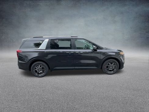 New 2026 Kia Carnival EX image 25