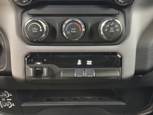 Used 2024 RAM 2500 Big Horn w/ Bed Utility Group image 36