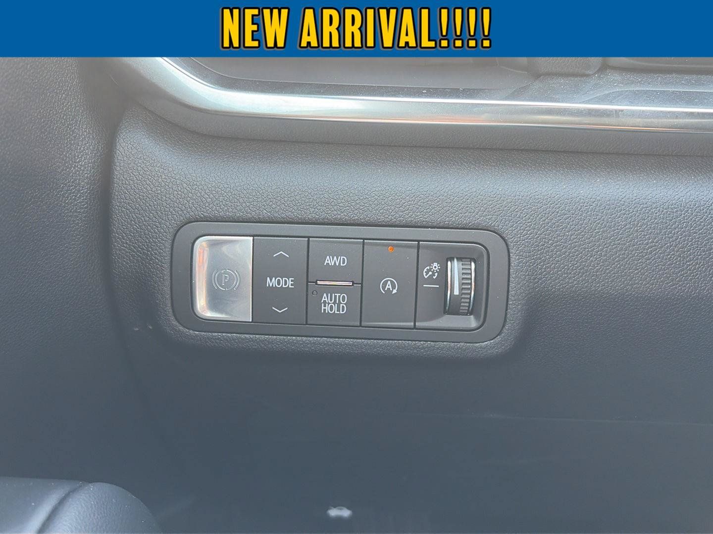 Used 2026 GMC Terrain Elevation AWD/4WD image 18