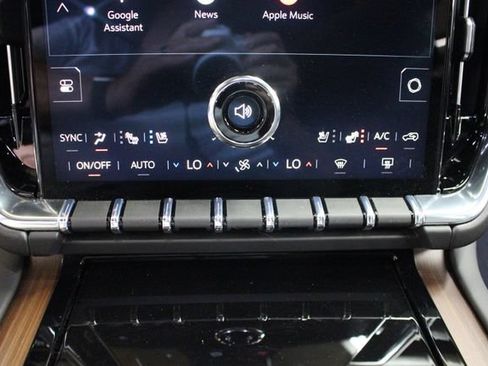 Used 2026 GMC Yukon XL Denali w/ Sun & Power Step Package AWD/4WD image 40