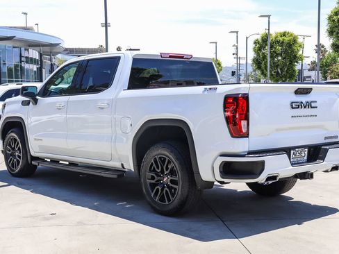 Used 2024 GMC Sierra 1500 Elevation w/ LPO, Elevation Black Package AWD/4WD image 2