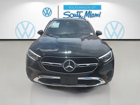Used 2024 Mercedes-Benz GLC 300 image 2