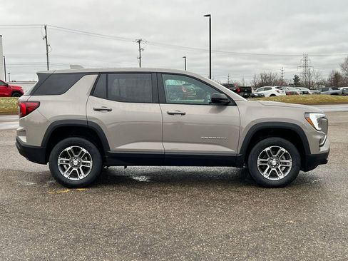 New 2026 GMC Terrain Elevation image 38