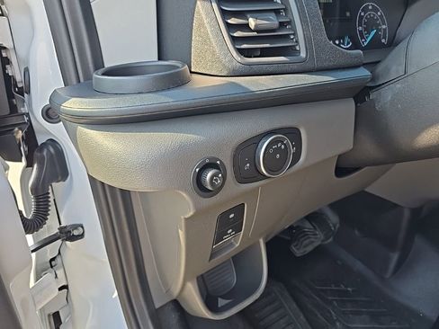New 2025 Ford Transit 250 148 Medium Roof w/ Load Area Protection Package image 23