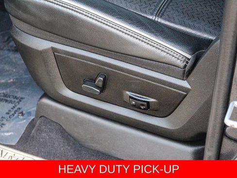 Used 2022 RAM 2500 Laramie AWD/4WD image 22