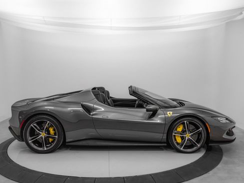 Certified 2025 Ferrari 296 GTS image 9