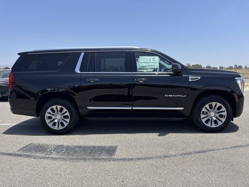 New 2026 GMC Yukon XL Denali RWD image 3