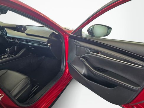 Used 2024 MAZDA MAZDA3 s FWD image 41
