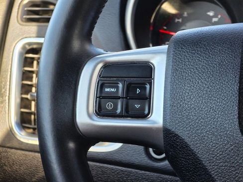 Used 2011 Dodge Avenger Heat image 17