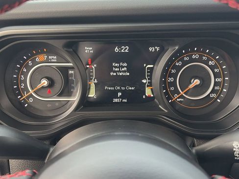 Used 2024 Jeep Wrangler Unlimited Rubicon w/ Convenience Group image 12