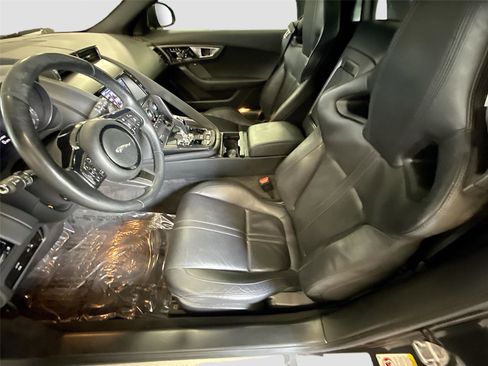 Used 2014 Jaguar F-TYPE Convertible RWD image 21