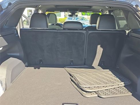 Used 2025 Volkswagen Atlas Cross Sport SEL Premium R-Line image 30