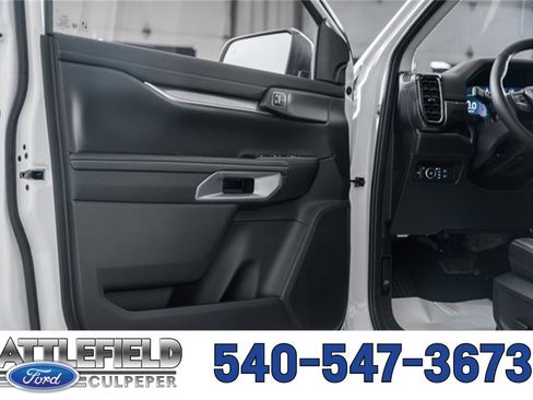 New 2025 Ford Ranger Lariat w/ Trailer Tow Package image 38