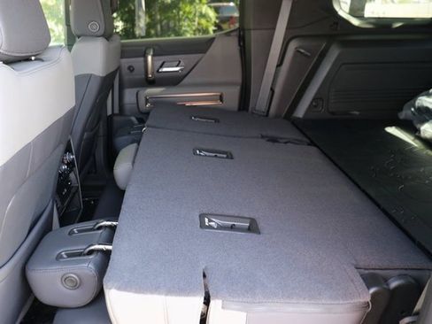 New 2025 GMC Hummer EV 2X image 15