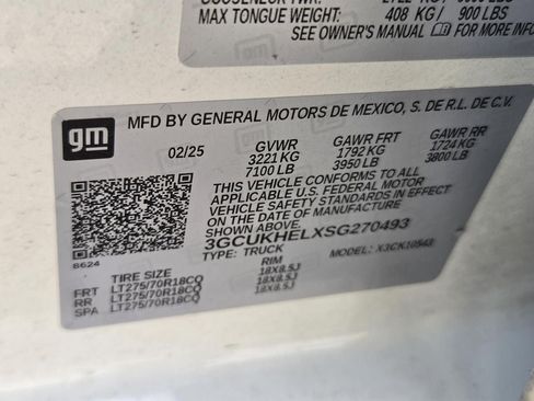 Certified 2025 Chevrolet Silverado 1500 ZR2 AWD/4WD image 26