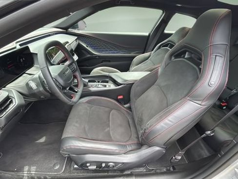 Used 2025 Dodge Charger Daytona Scat Pack w/ Track Pack AWD/4WD image 19