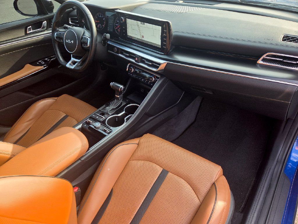 Used 2023 Kia K5 GT w/ GT1 Package FWD image 28