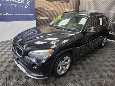Used 2015 BMW X1 sDrive28i RWD image 1
