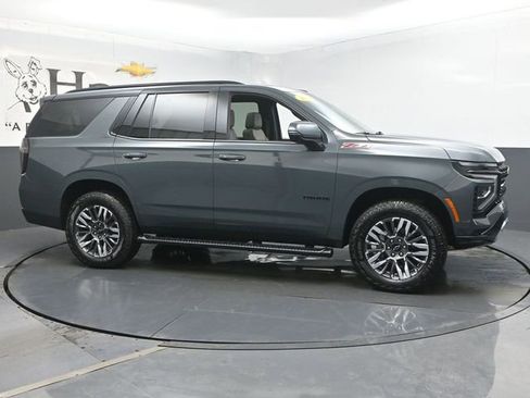 Used 2025 Chevrolet Tahoe Z71 w/ Z71 Off-Road Package AWD/4WD image 51