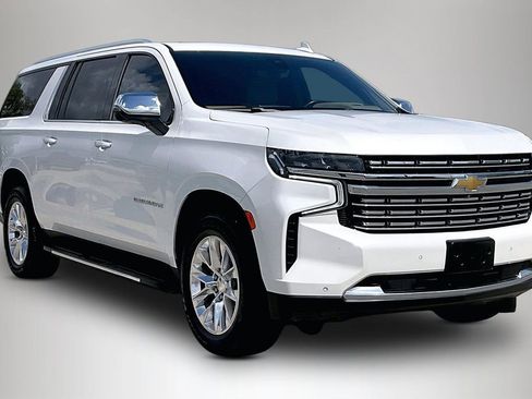 Used 2021 Chevrolet Suburban Premier w/ Premium Package AWD/4WD image 1
