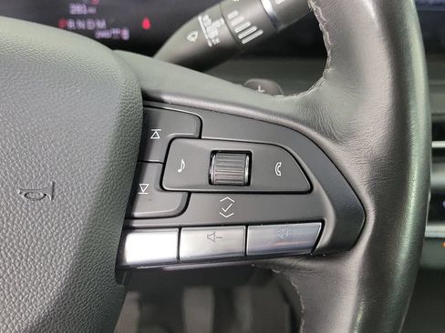 Certified 2024 Cadillac XT4 Premium Luxury AWD/4WD image 24
