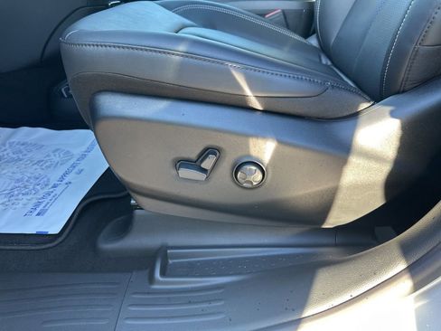 New 2026 Chrysler Pacifica Select image 64