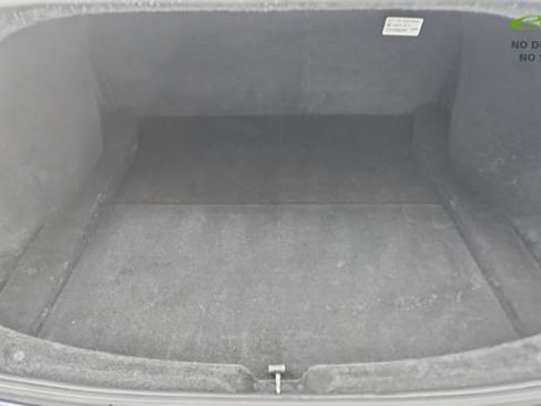 Used 2025 Tesla Model 3 RWD image 15