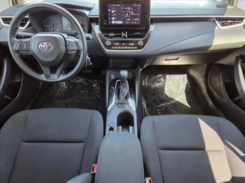 Used 2023 Toyota Corolla LE FWD image 16