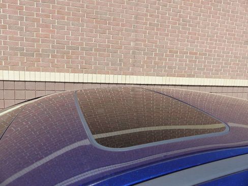 Used 2017 Ford Focus Titanium FWD image 16
