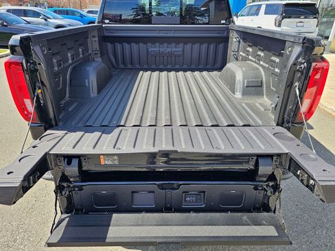 New 2026 GMC Sierra 1500 AT4X AWD/4WD image 13