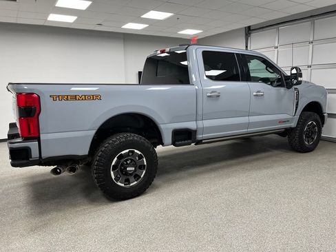Used 2024 Ford F350 Platinum w/ Tremor Off-Road Package AWD/4WD image 11