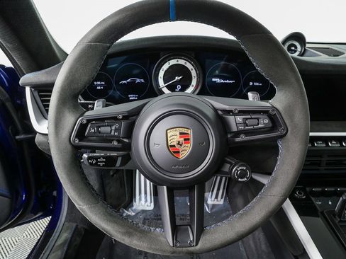 Certified 2023 Porsche 911 Dakar image 9