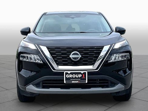 Certified 2023 Nissan Rogue SV image 4