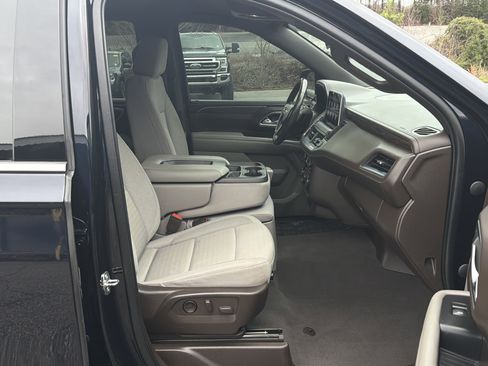 Used 2021 Chevrolet Tahoe LS w/ Driver Alert Package image 32