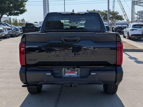 Used 2023 Toyota Tundra SR5 AWD/4WD image 7